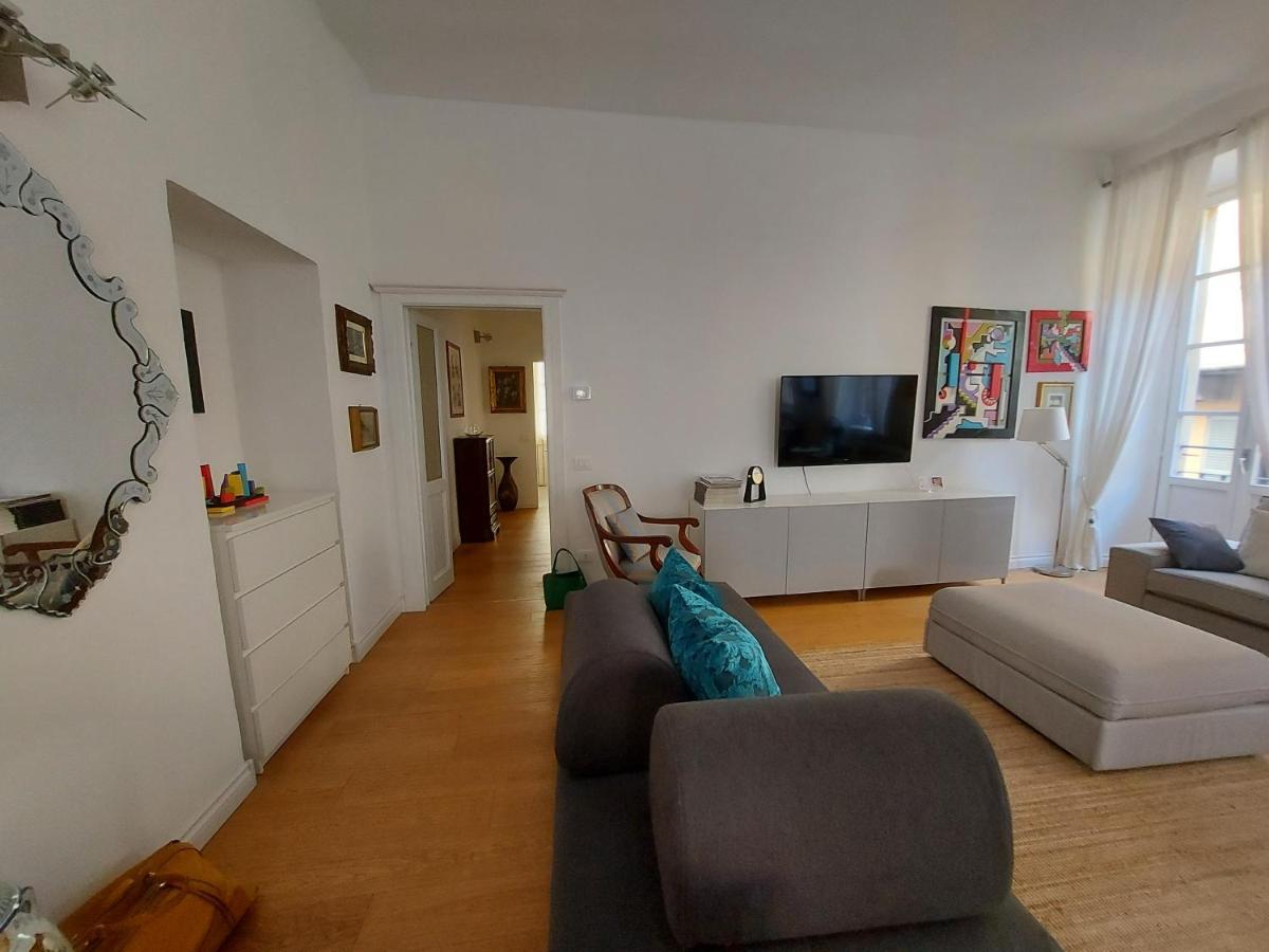 Piazza San Rocco Suite Art 베르바니아 외부 사진